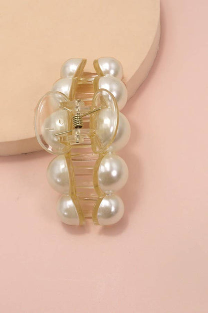 Classic Pearl Hair Claw Clip