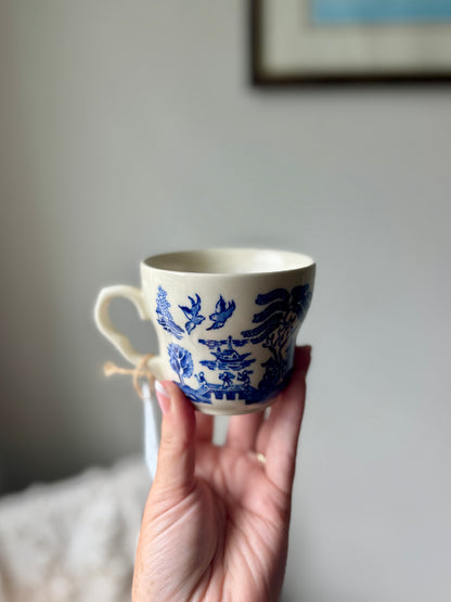 Vintage Willow EIT Teacup - Baccarat Rouge